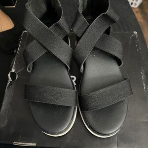 Wedge sandals